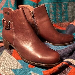 Wonders Made in Spain Leather Boots New Size 10
